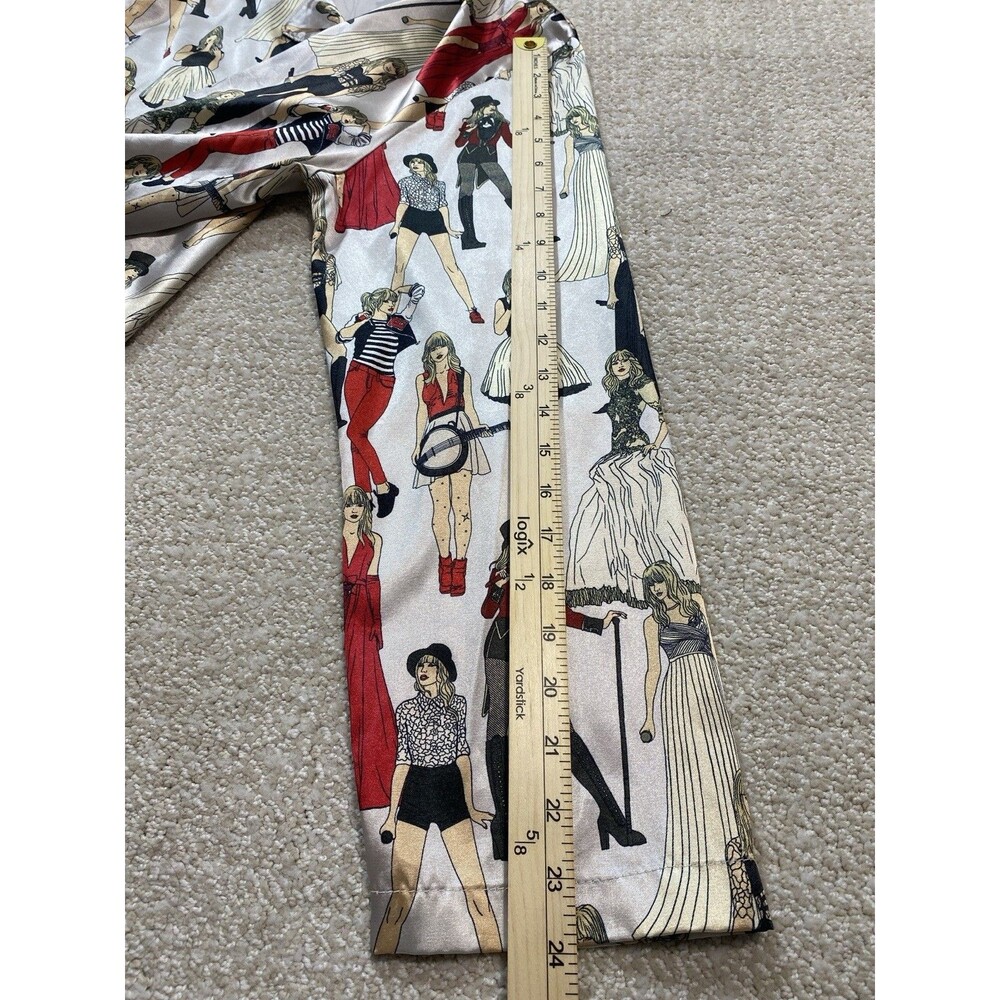 Taylor Swift Pajama Shirt Size M Multicolored AOP Red Taylor's Version Eras - Picture 12 of 15
